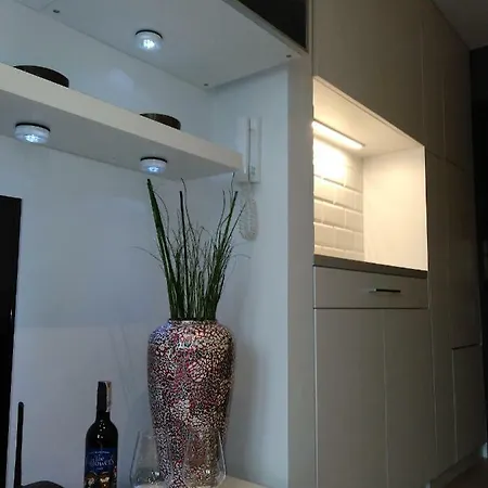 Sunny Day Center Apartman