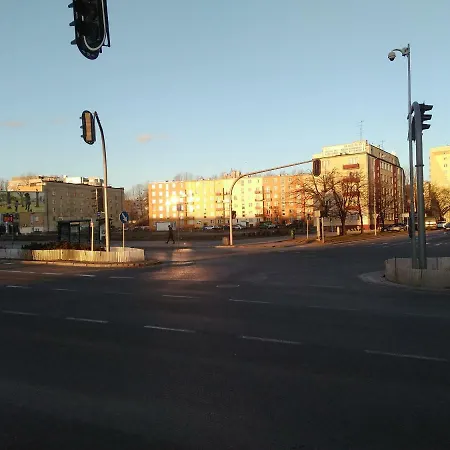 Sunny Day Center Apartment *